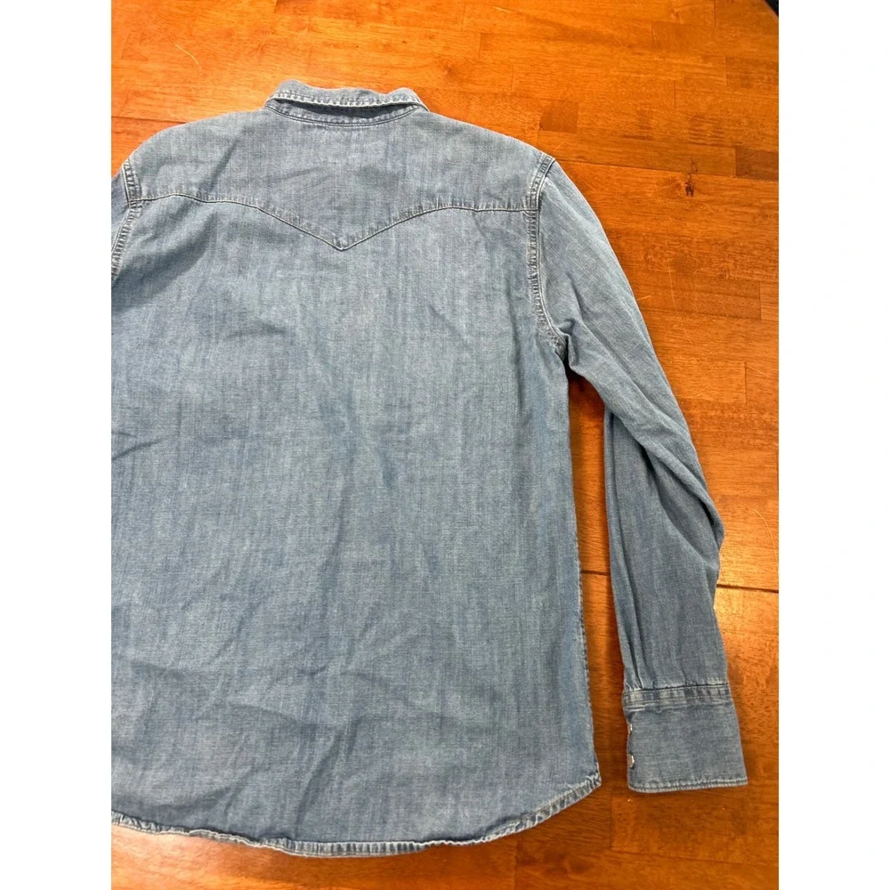 Levis good clean